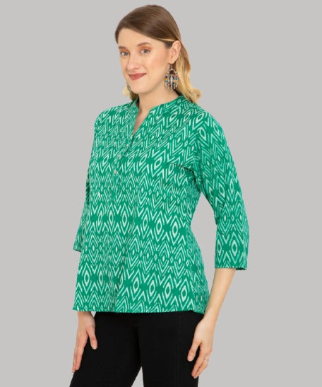 Saundarya Women's Mid Thigh Length Ikkat Print Kurti Top Green