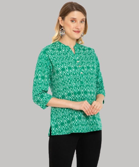 Saundarya Women's Mid Thigh Length Ikkat Print Kurti Top Green