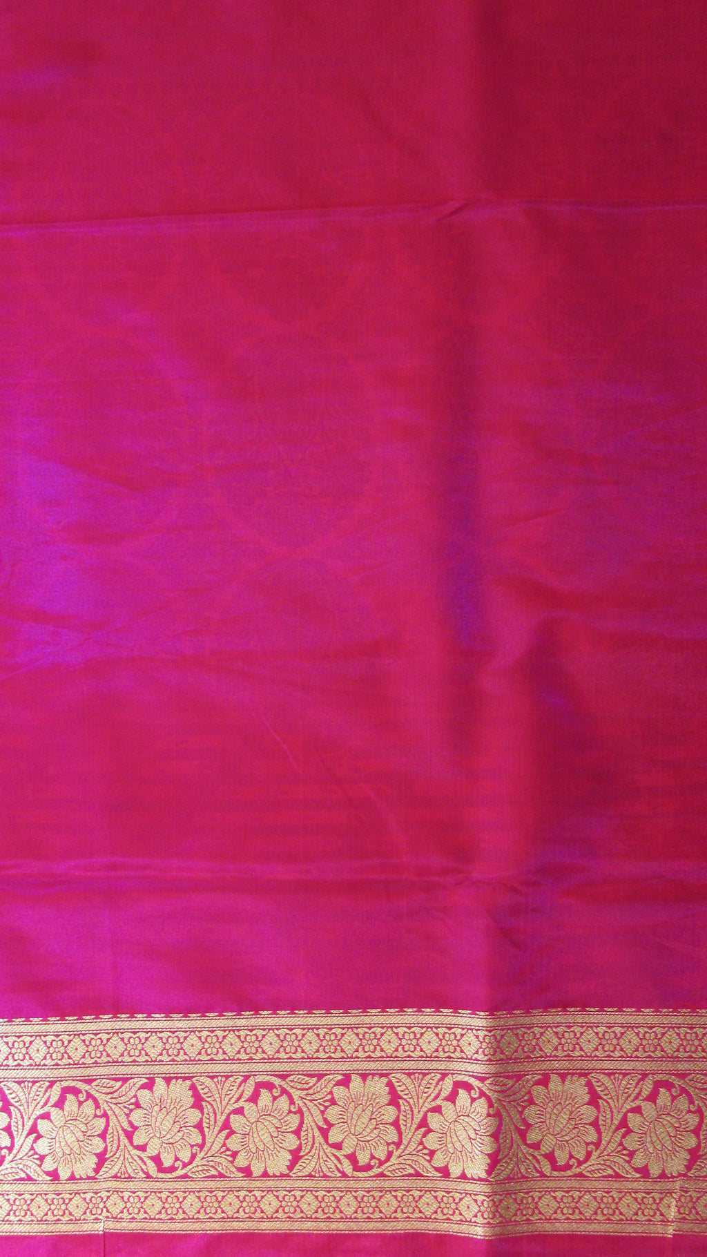 Saundarya Women's Bottle Green Banarasi Silk Saree