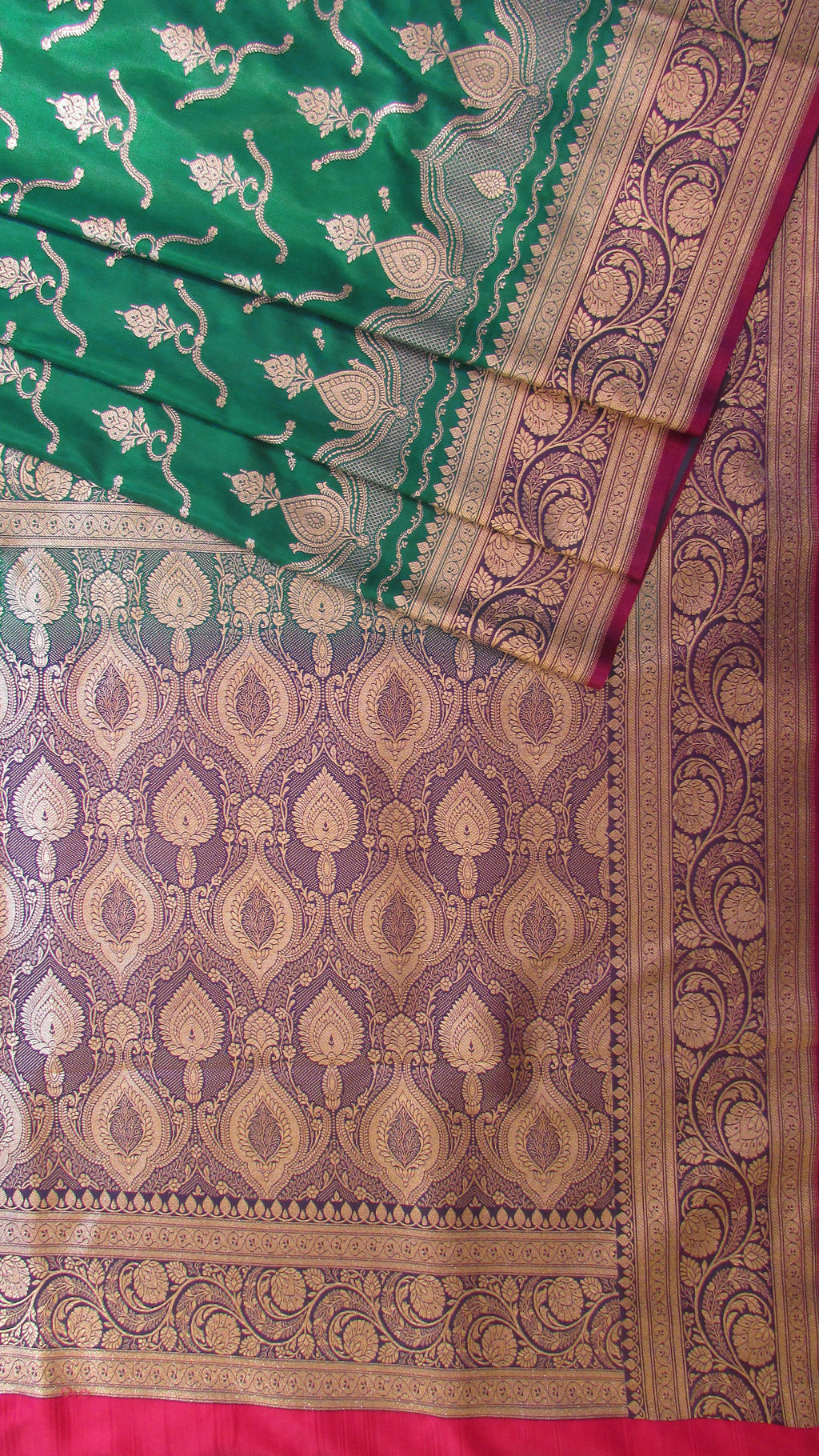 Saundarya Women's Bottle Green Banarasi Silk Saree