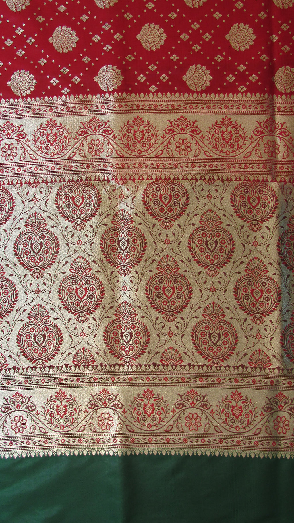 Saundarya Women's Red Banarasi Silk Saree