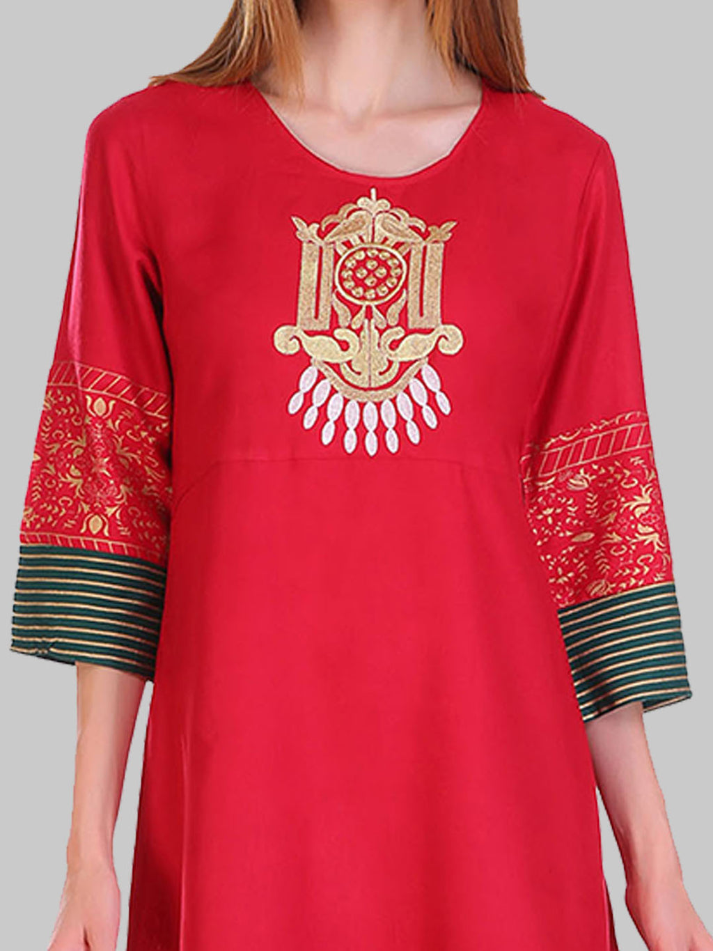 Saundarya Women's Maroon Rayon Flared Kurta