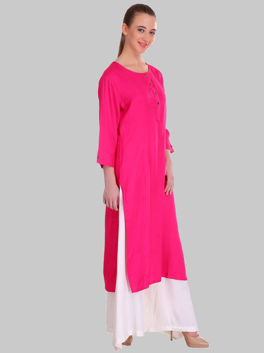 Saundarya Women's Magenta Plain Rayon Straight Kurta