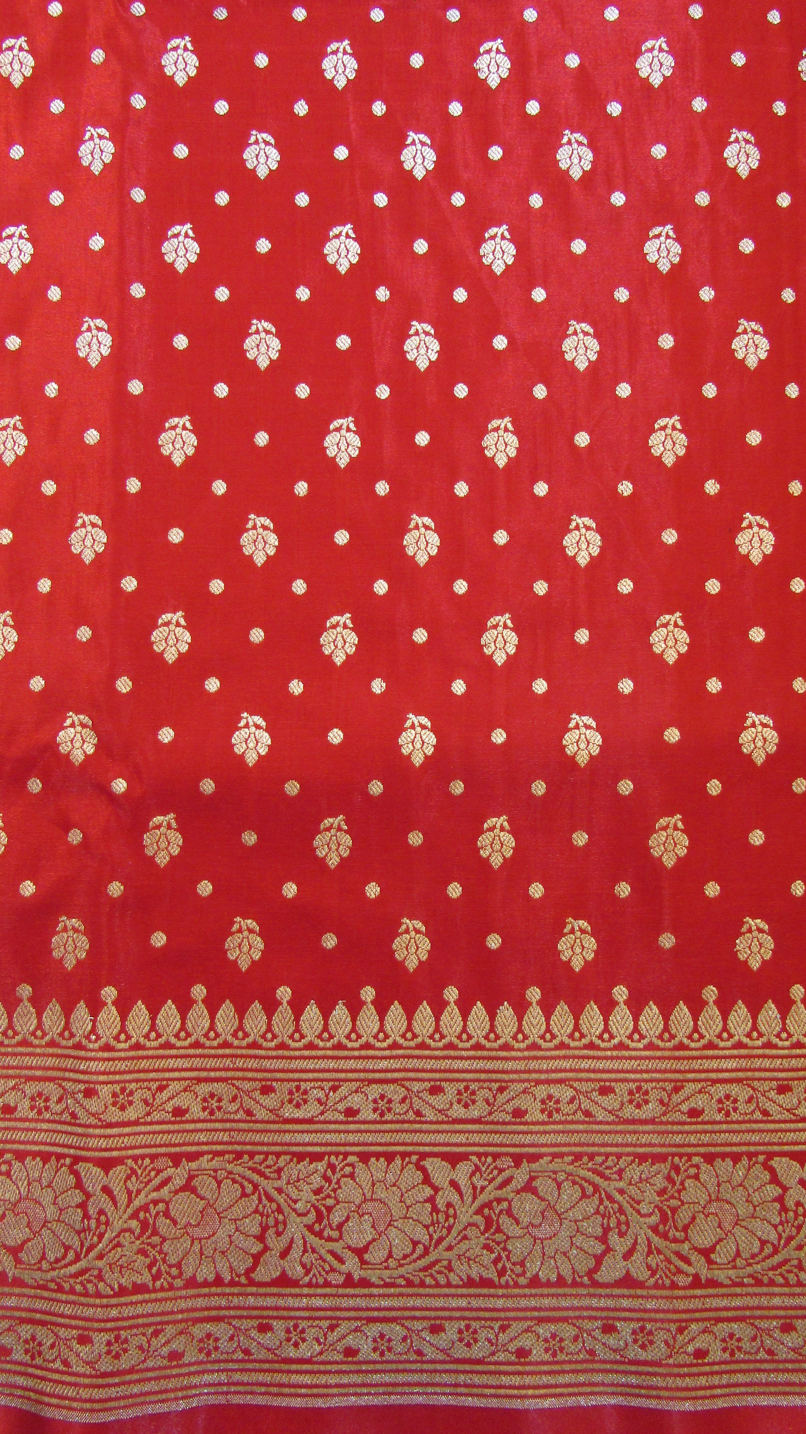 Saundarya Women's Red Banarasi Silk Saree