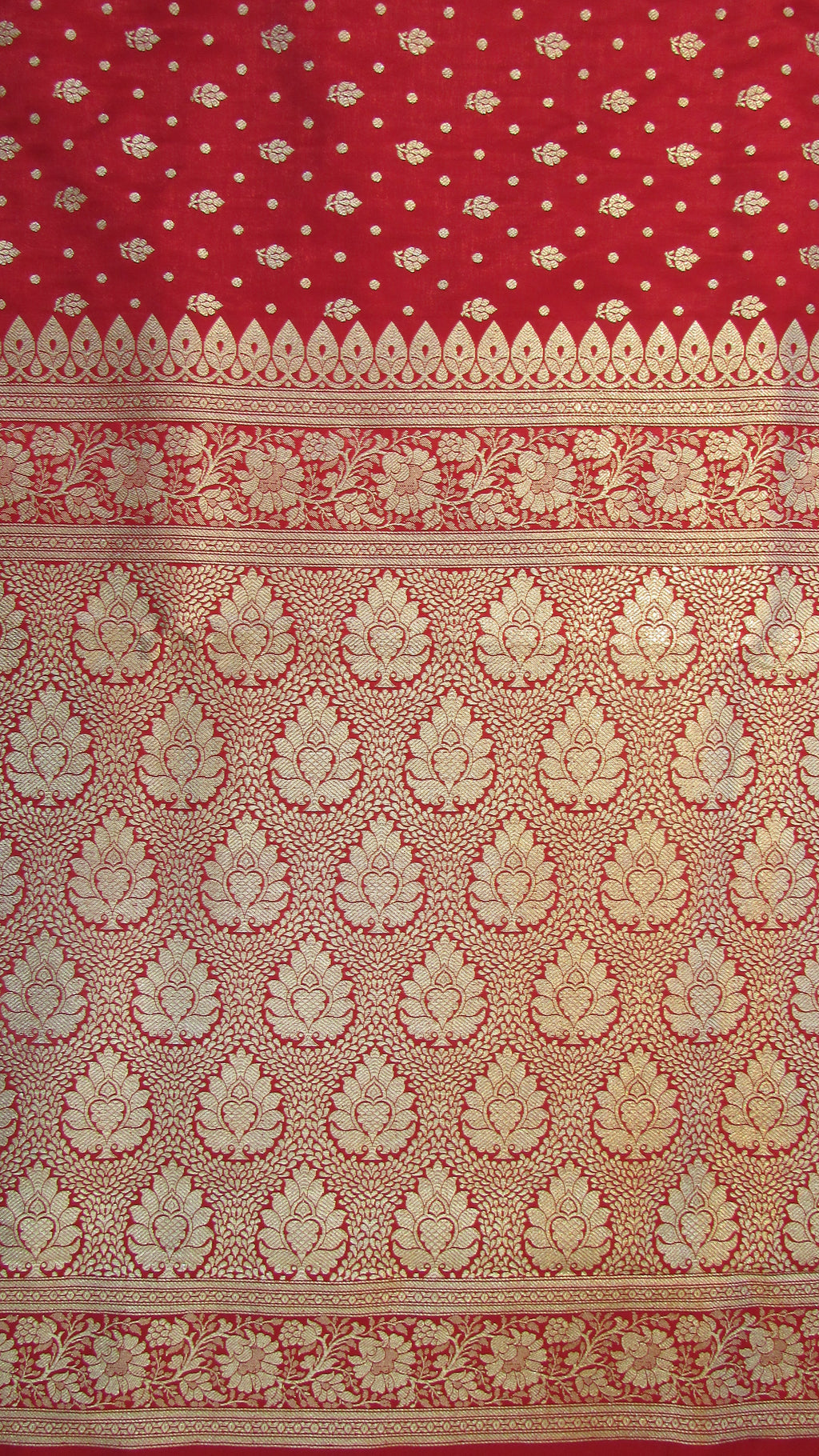 Saundarya Women's Red Banarasi Silk Saree