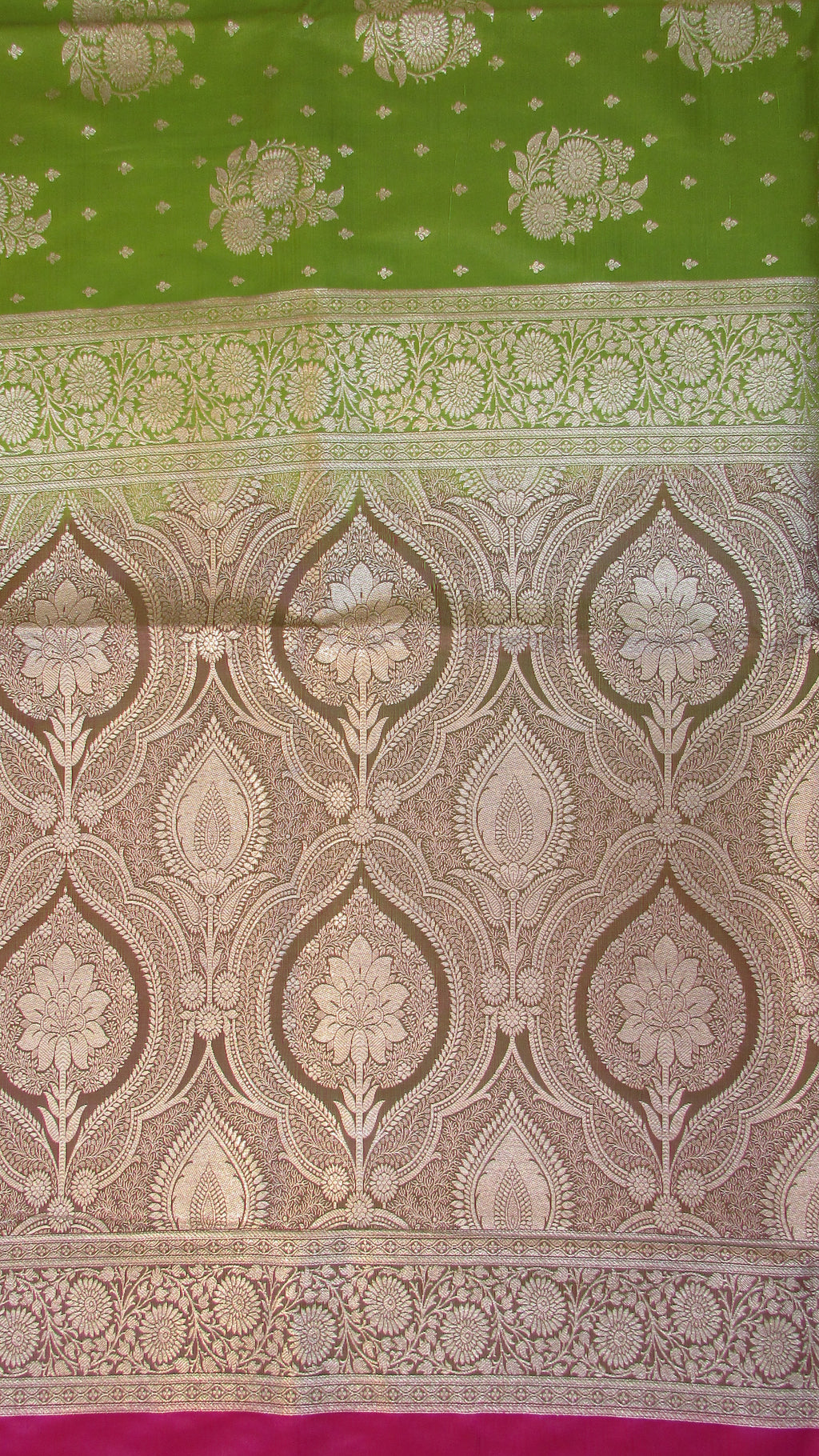 Saundarya Women's Parrot Green Banarasi Silk Saree