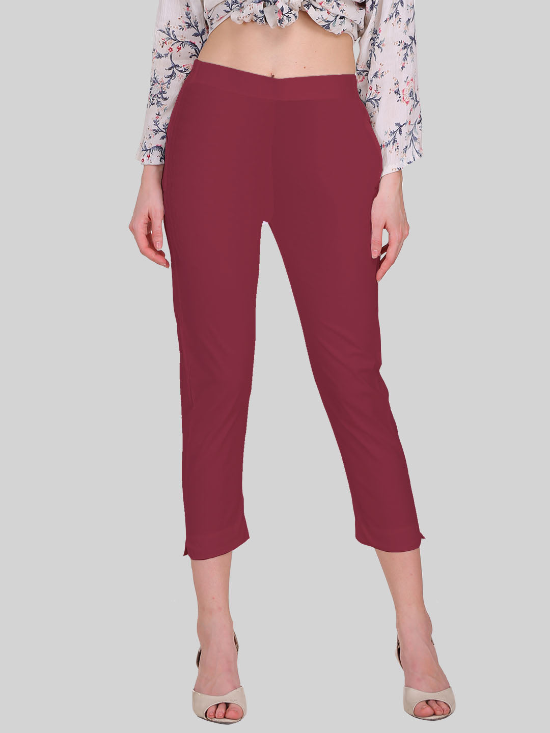 Saundarya Women’s Cropped Cotton Pants; Dark Maroon