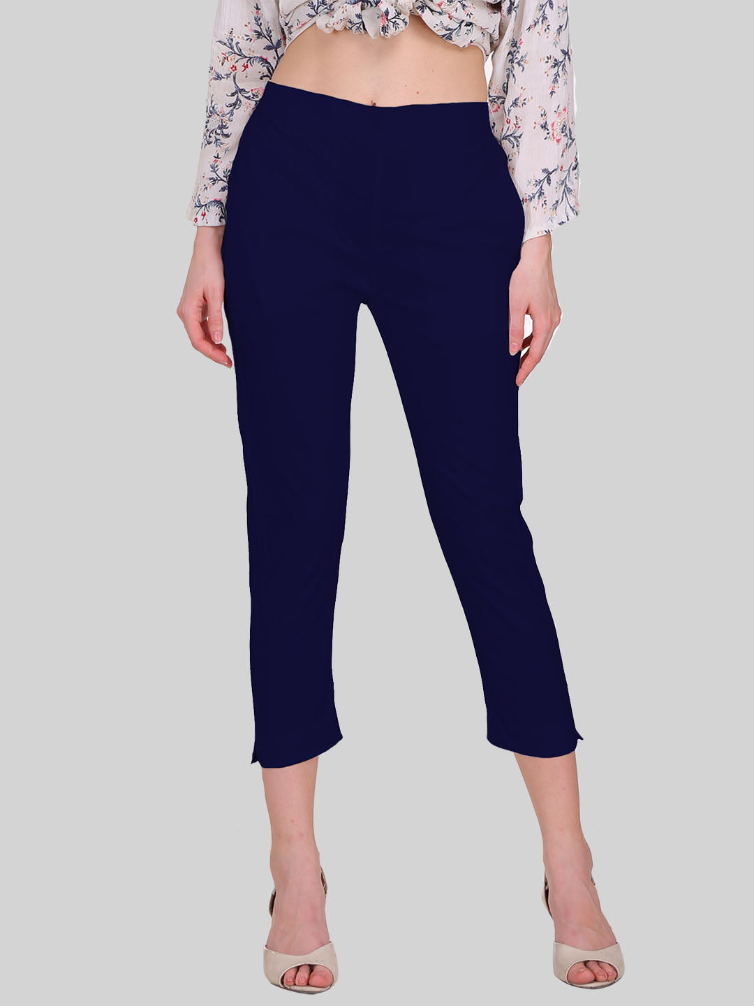 Saundarya Women’s Cropped Cotton Pants; Navy Blue