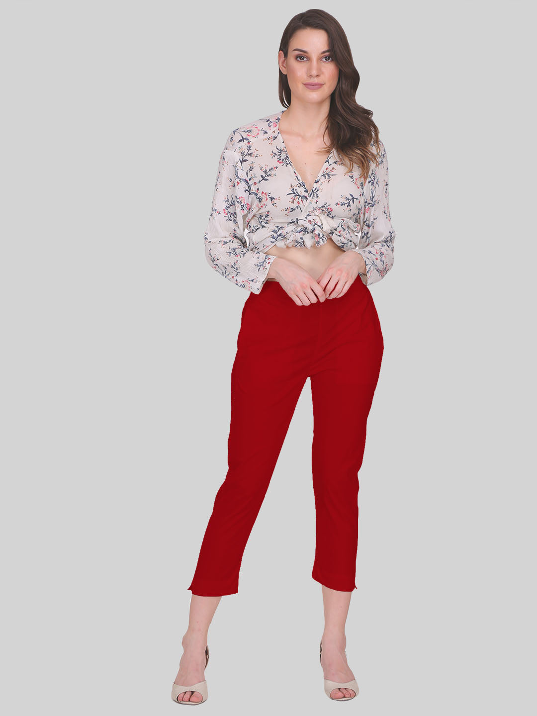 Saundarya Women’s Cropped Cotton Pants; Red